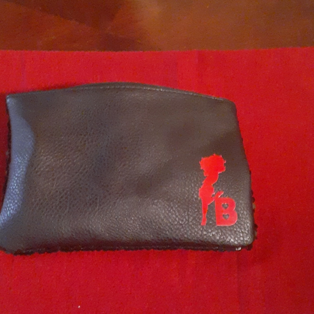Makeup bag